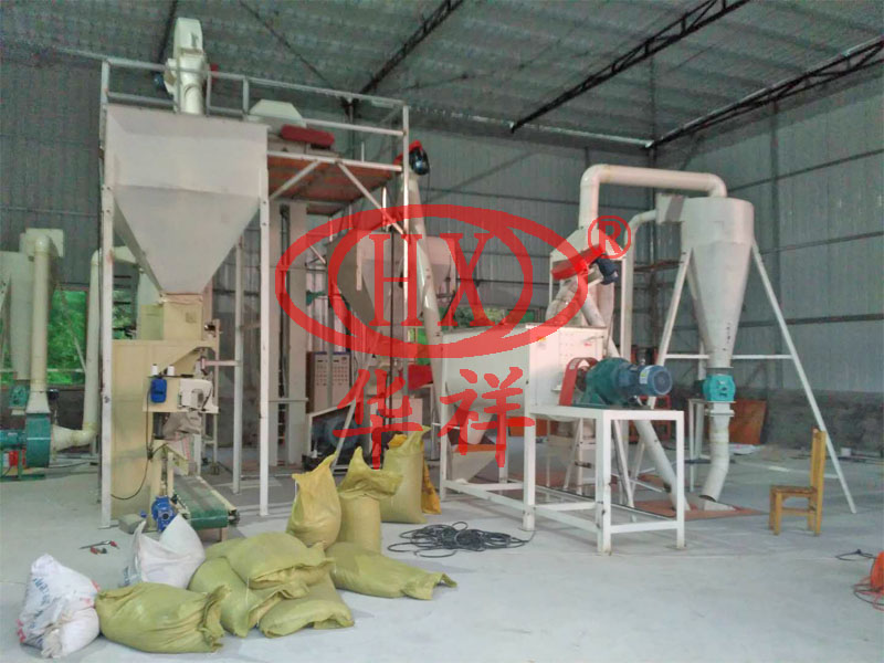 1697358280847295.jpg 水產(chǎn)飼料機組廣州.jpg