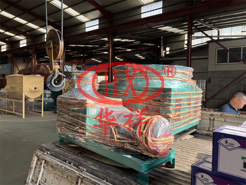 1712988621125394.jpg 蚯蚓糞球形顆粒機(河北).jpg